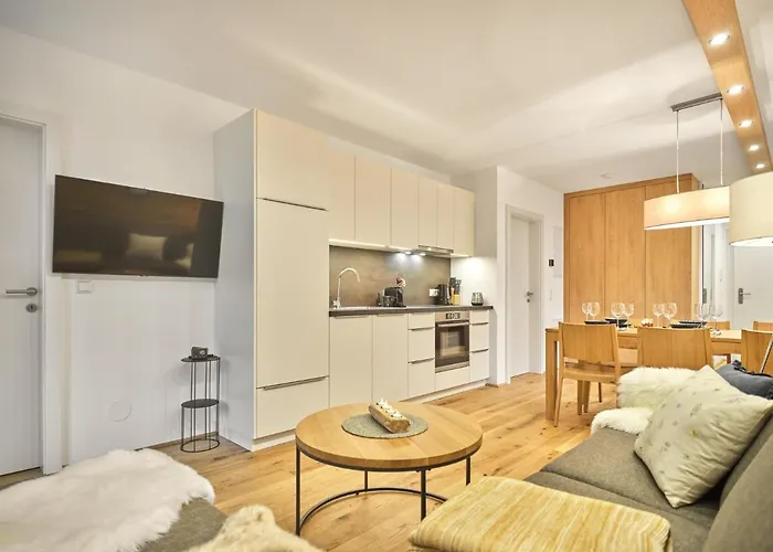 The - Mountain A2 توبليتز